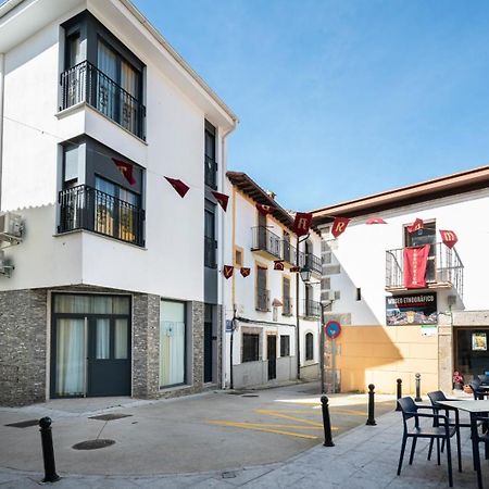 Apartamentos La Plazuela Banos De Montemayor Extérieur photo